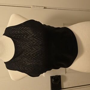 Athleta Black Workout Cropped Sports Bra Tank Top Size M